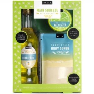Hallu main squeeze bath gift set